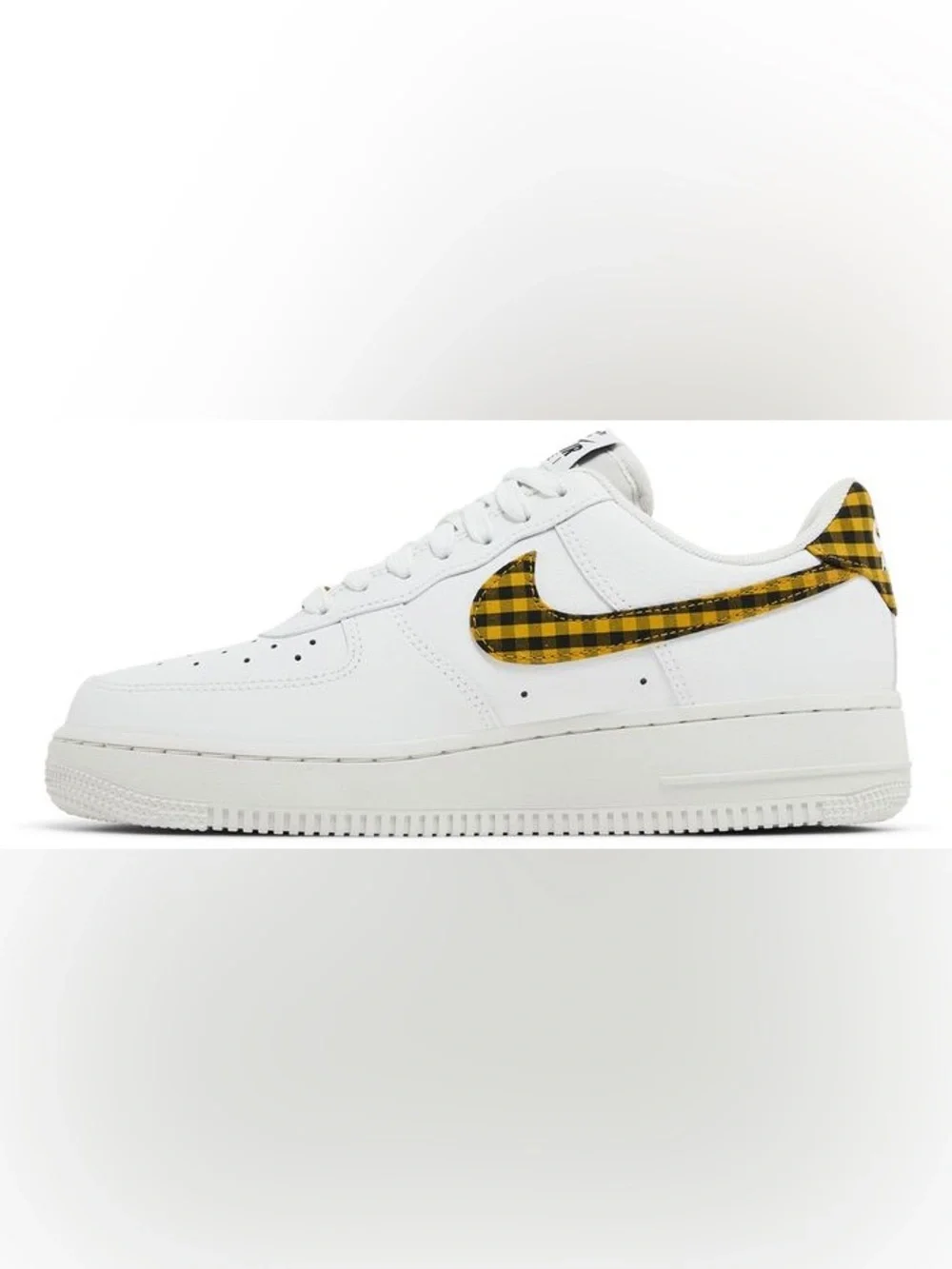 Nike Womens Air Force 1 Low Bronzine Gingham Yellow Black Plaid size 8